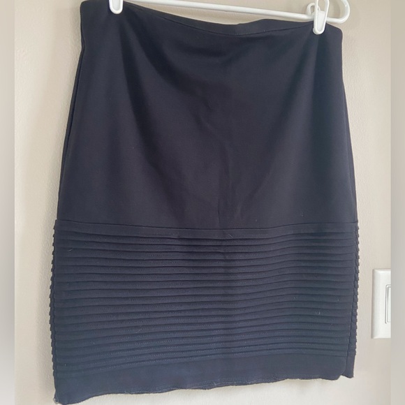Carmen Marc Valvo Dresses & Skirts - Carmen Marc Valvo Black Skirt